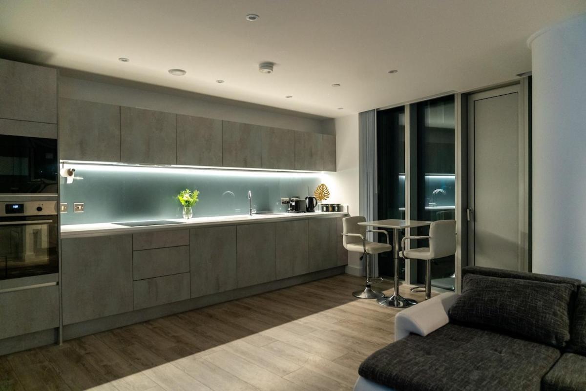 Luxury 2 Bed Penthouse With Stunning Views In Manchester City Centre Exterior foto